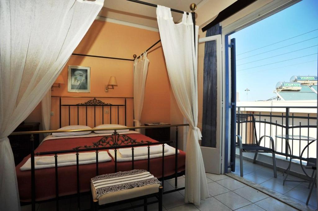 Pergola Hotel Ágios Nikólaos Værelse billede